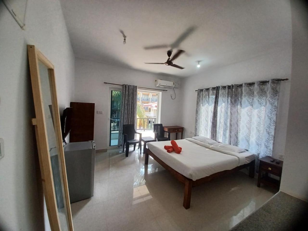 Vento Sereno Candolim Buitenkant foto