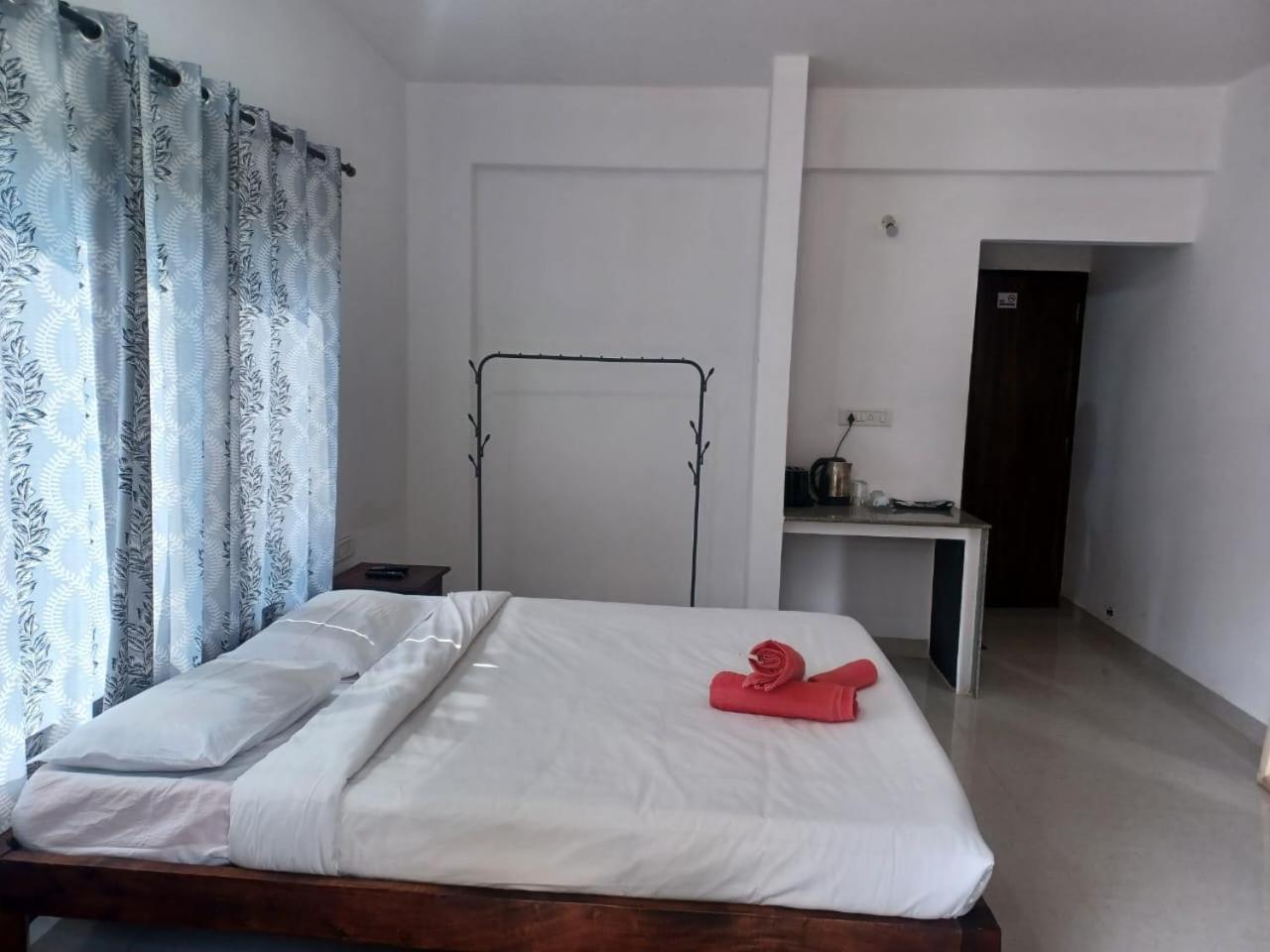 Vento Sereno Candolim Buitenkant foto